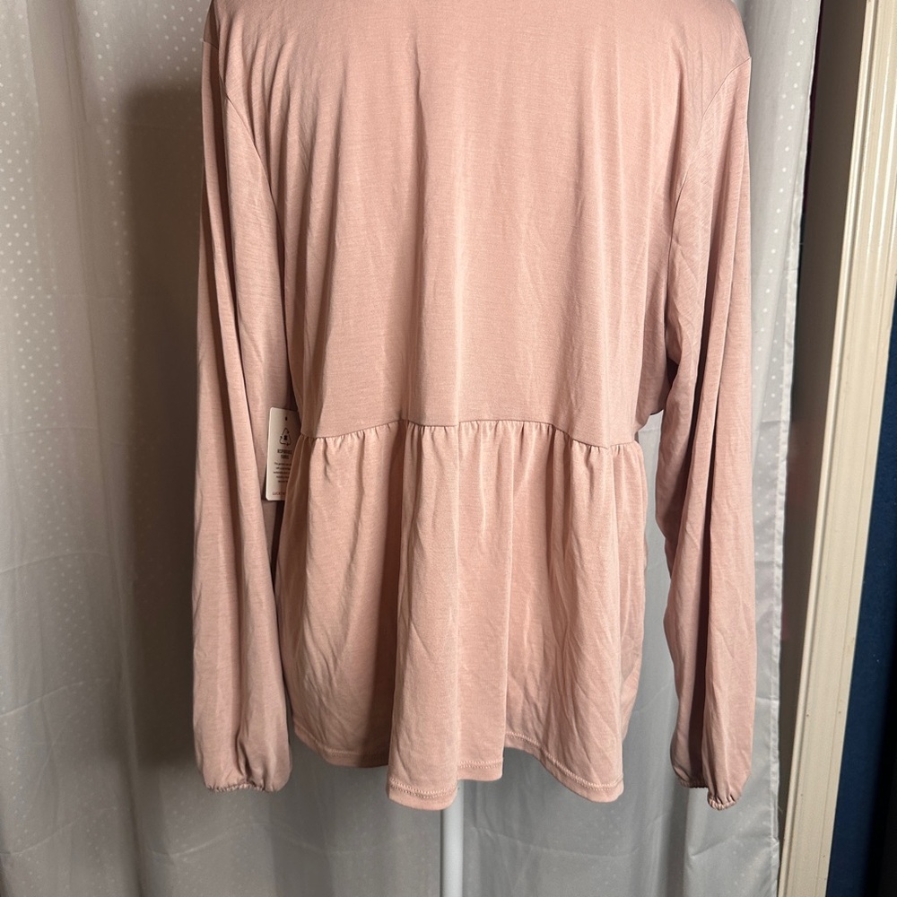 Lucky Brand Top Size Large NWT - Picture 2 of 5